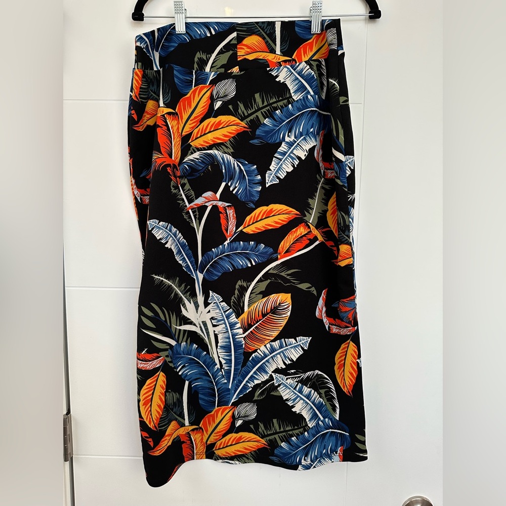 Vibrant Leaf Print Dress
